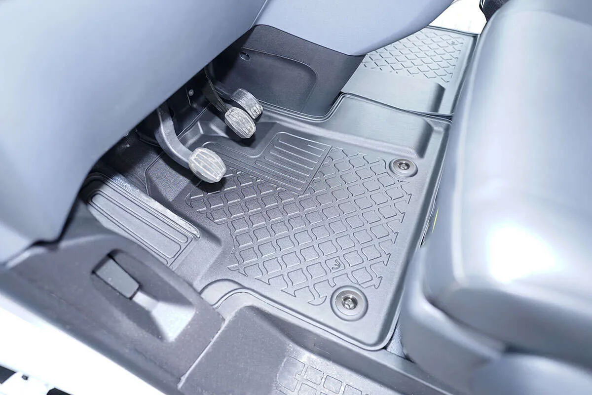 Gulvmatter Citroën Jumpy III 2016 -> / Opel Vivaro C 2019 -> / Peugeot Expert III 2016 -> / Toyota ProAce 2016 -> / Fiat Scudo III 2021 ->