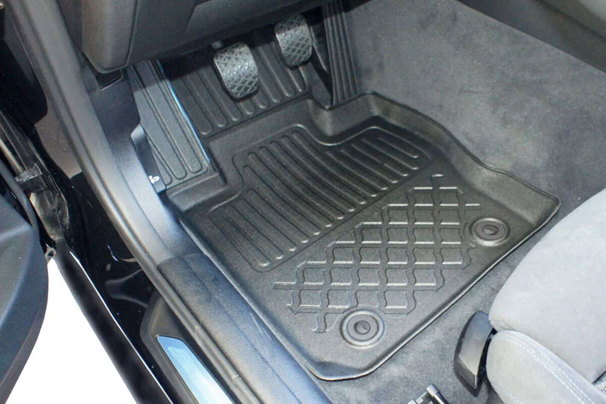 Gulvmatter foran BMW 3 (F30/F31) 2012 - 2019 / BMW 4 (F36) 2014 ->