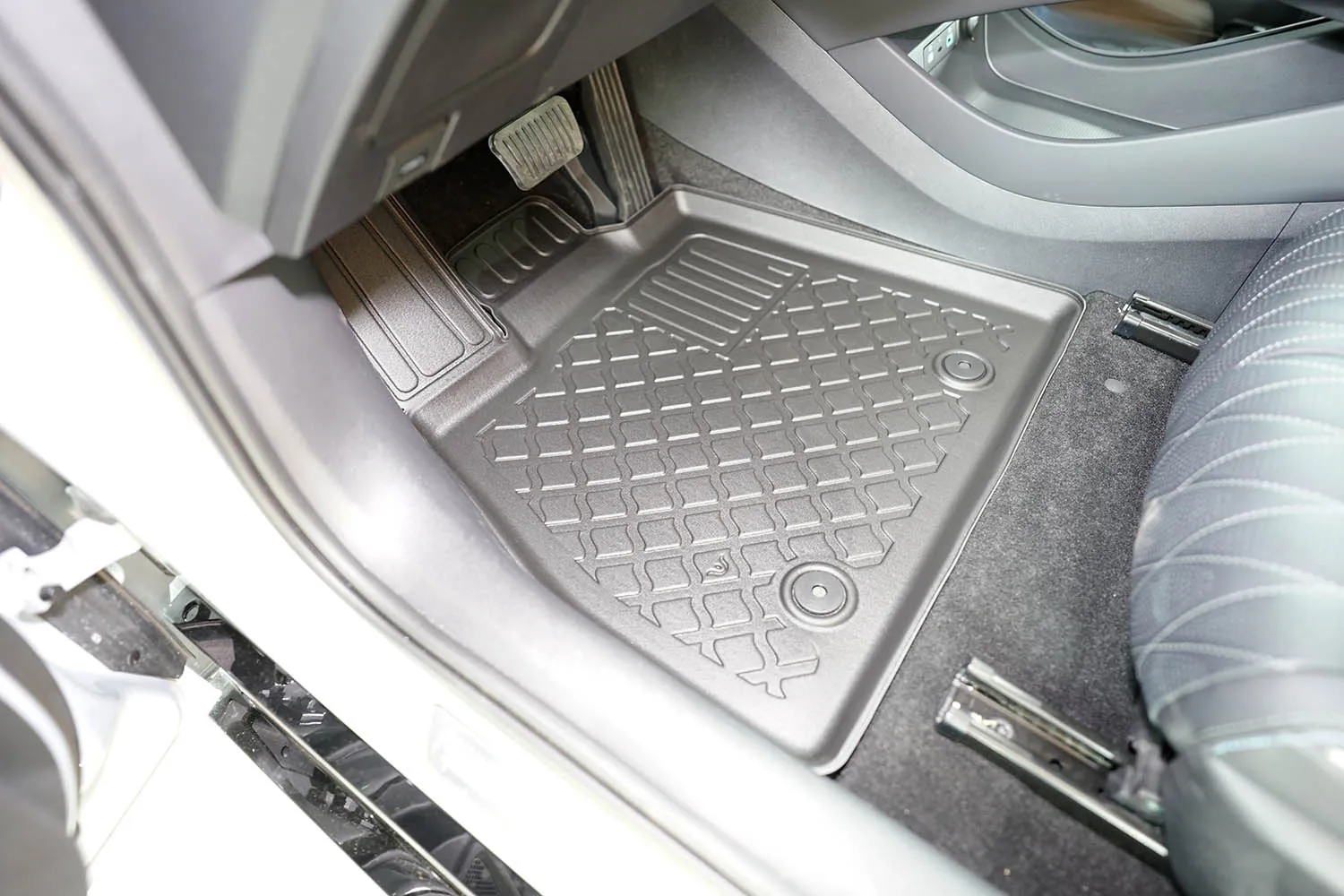 Gulvmatter foran BYD Seal 2023 -> │ Elektrisk