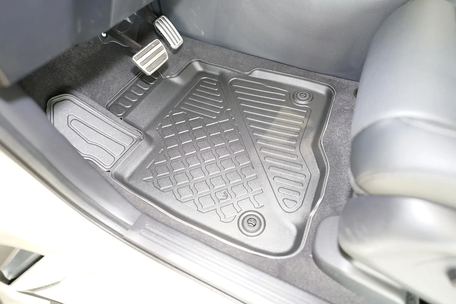 Gulvmatter foran Honda CR-V VI 2023 -> │ Hybrid e:PHEV / e:HEV