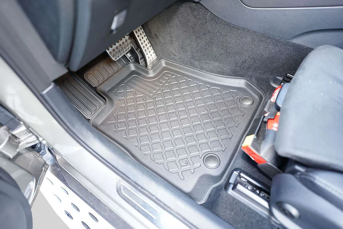 Gulvmatter foran Mercedes-Benz EQC (N293) 2019 ->
