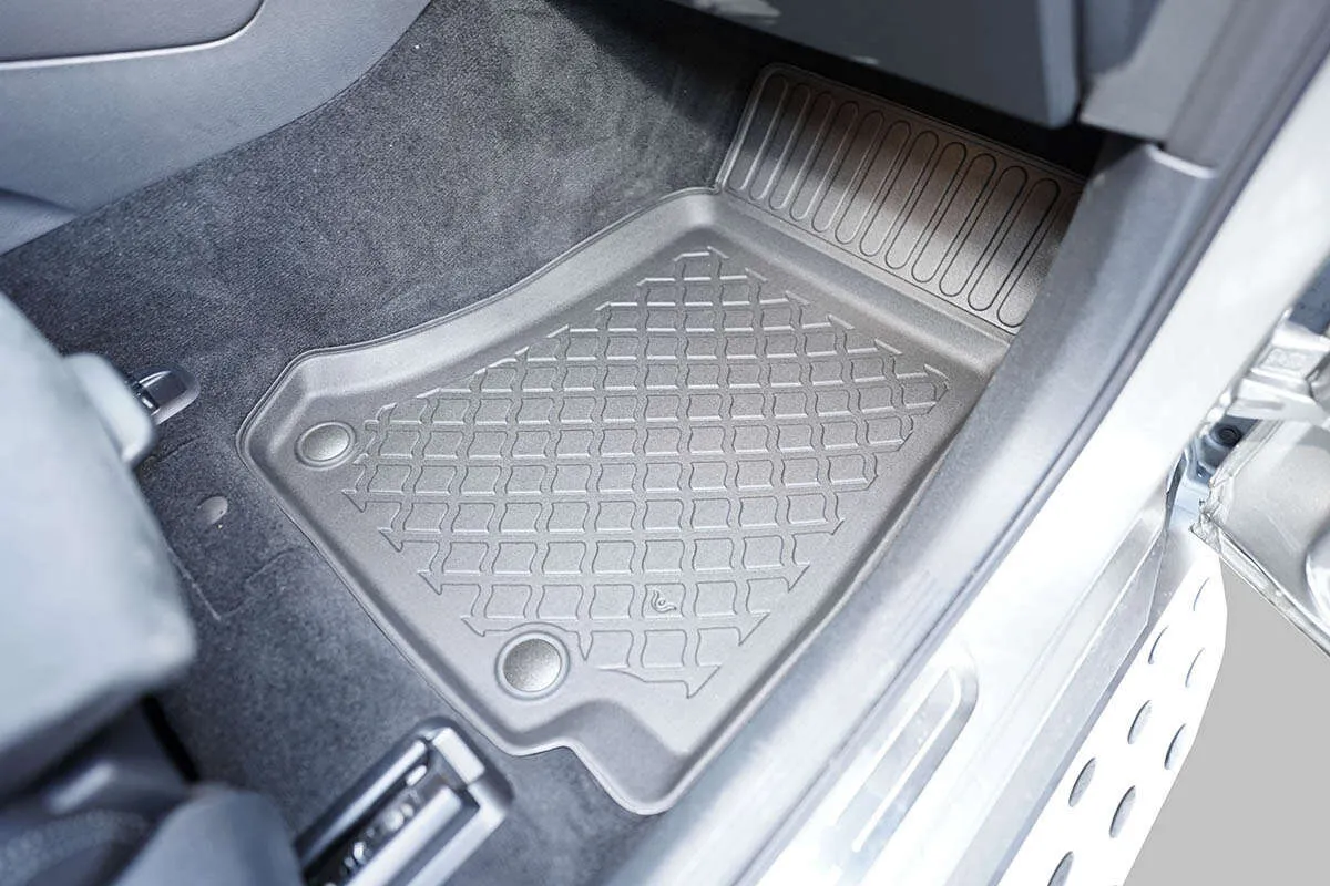 Gulvmatter foran Mercedes-Benz EQC (N293) 2019 -> – bilde 2