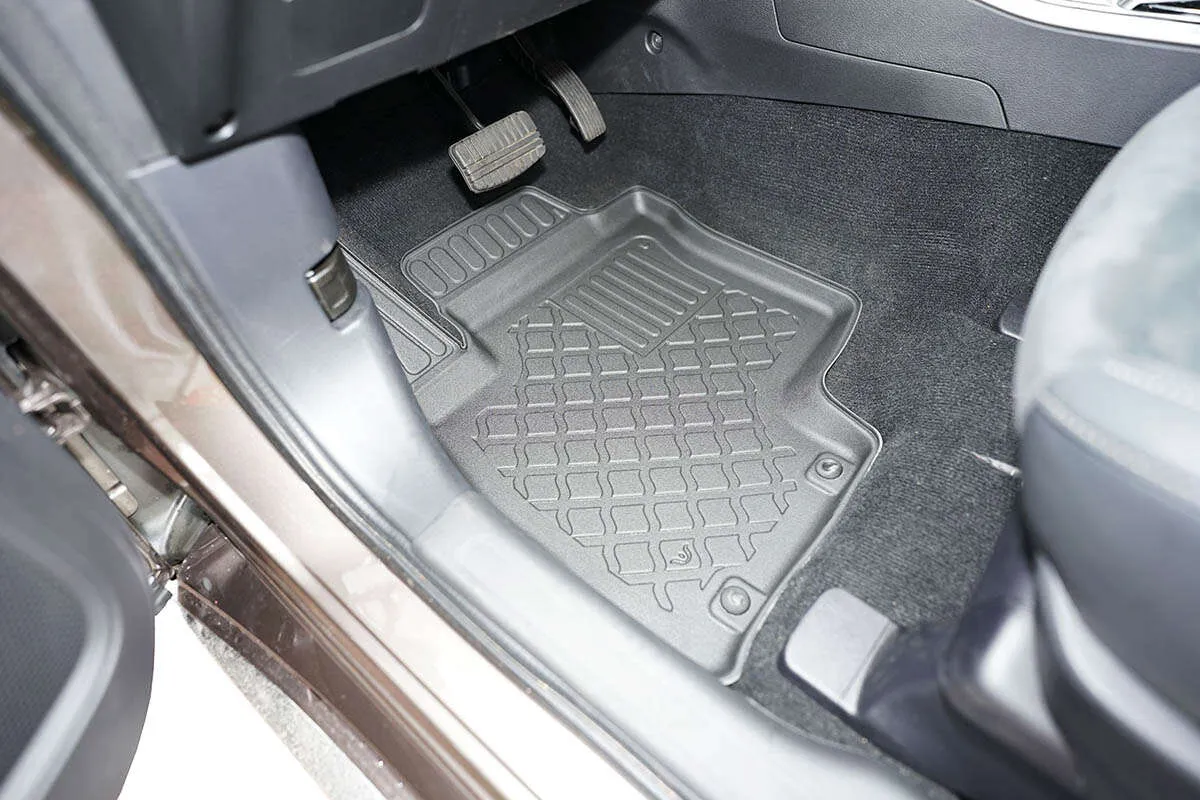 Gulvmatter foran Mitsubishi Outlander III 2020 -> │ Plug-in Hybrid