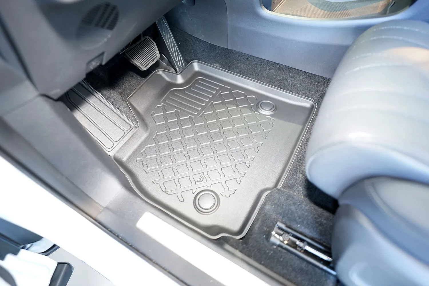 Gulvmatter foran Omoda 9 2025 -> │ Plug-in Hybrid