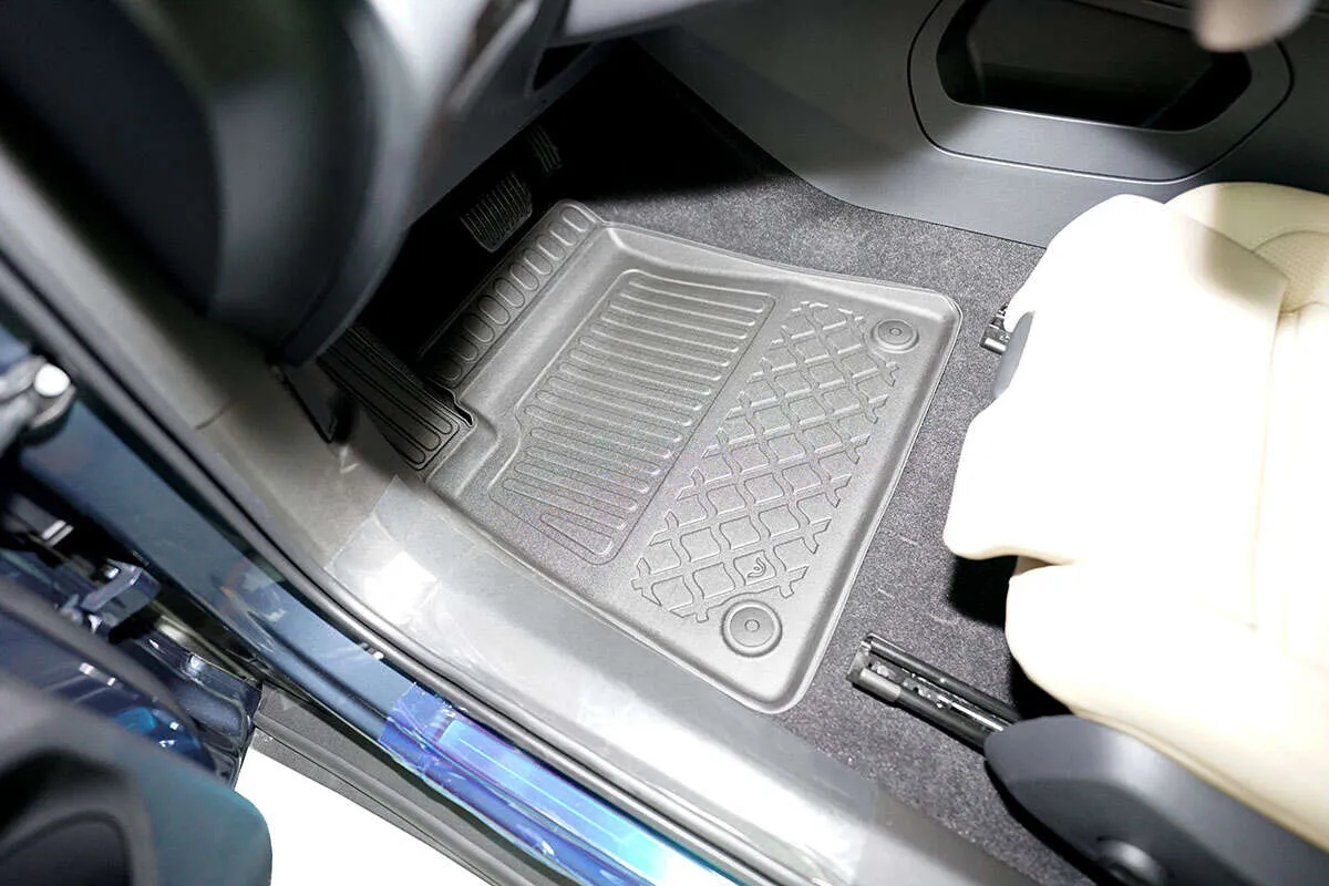 Gulvmatter foran Polestar 2 2020 ->