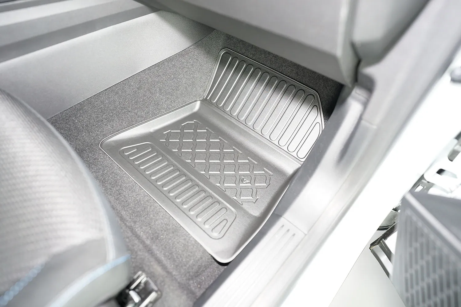 Gulvmatter foran Renault Austral 2022 -> │ E-Tech Full Hybrid – bilde 2