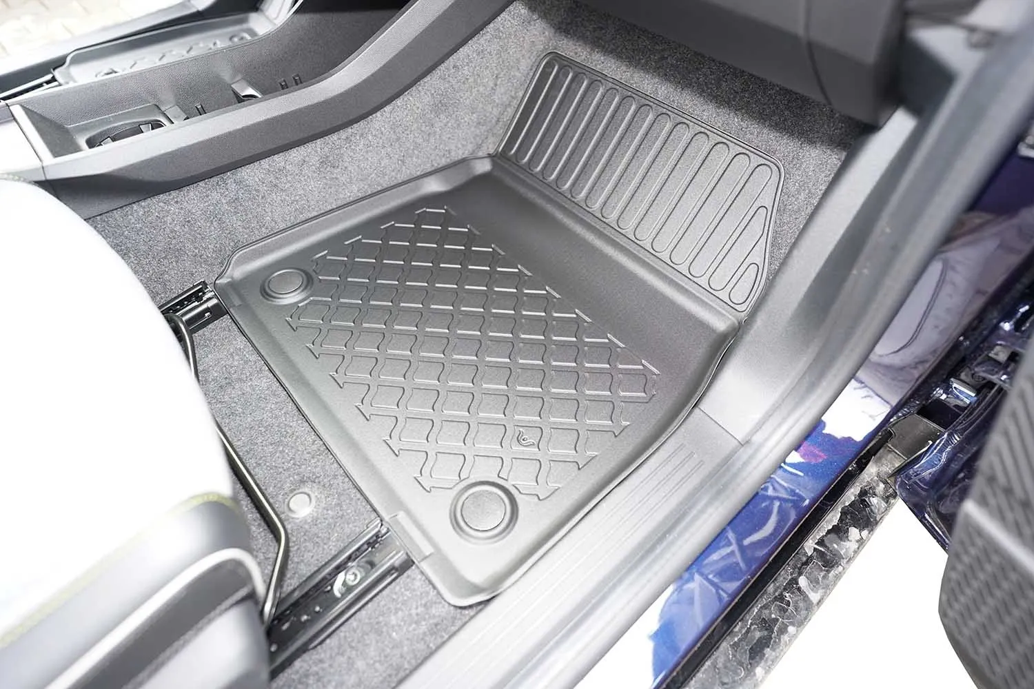 Gulvmatter foran Renault Megane E-Tech 2022 -> │ Elektrisk – bilde 2