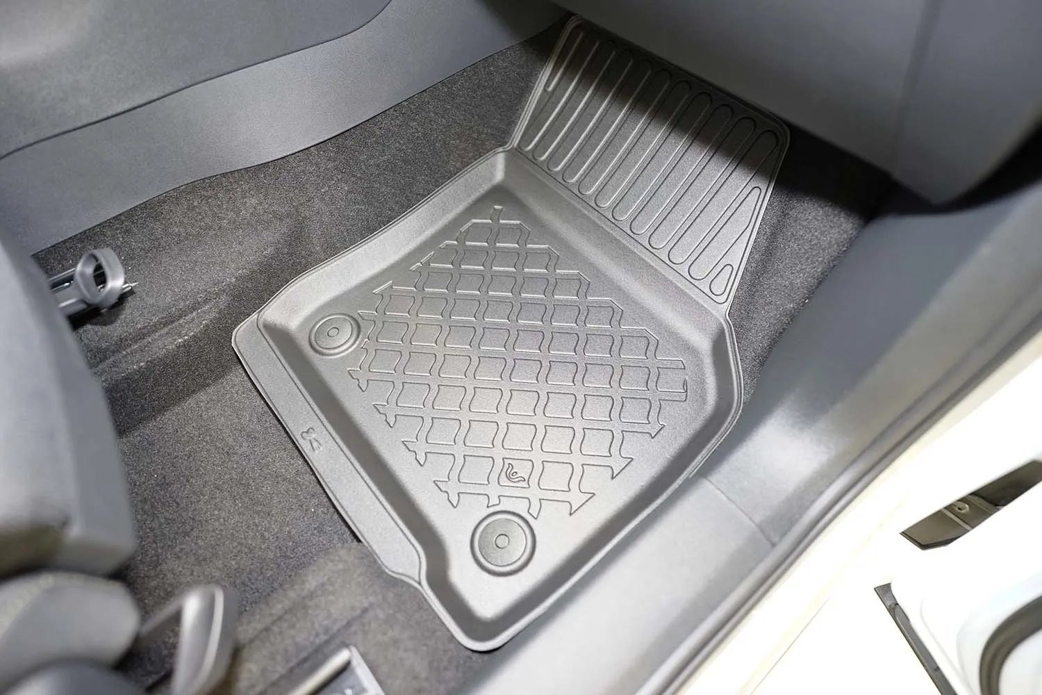 Gulvmatter foran Škoda Kodiaq II 2023 -> / Škoda Kodiaq iV 2024 -> – bilde 2
