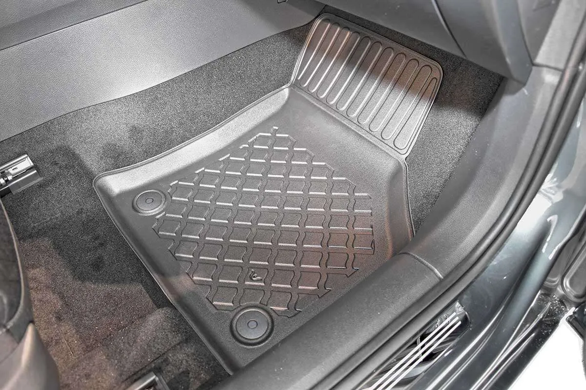 Gulvmatter foran Škoda Superb III (3V) 2015 -> / Škoda Superb iV Plug-in Hybrid 2020 - 2022 – bilde 2