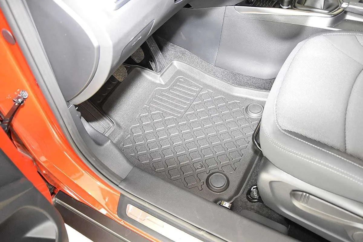 Gulvmatter foran SsangYong Tivoli (X150) 2020 - 2021 / SsangYong Tivoli Grand 2021 ->