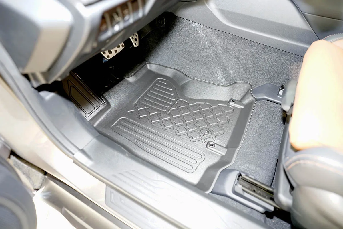 Gulvmatter foran Subaru Outback VI (BT) 2021 ->