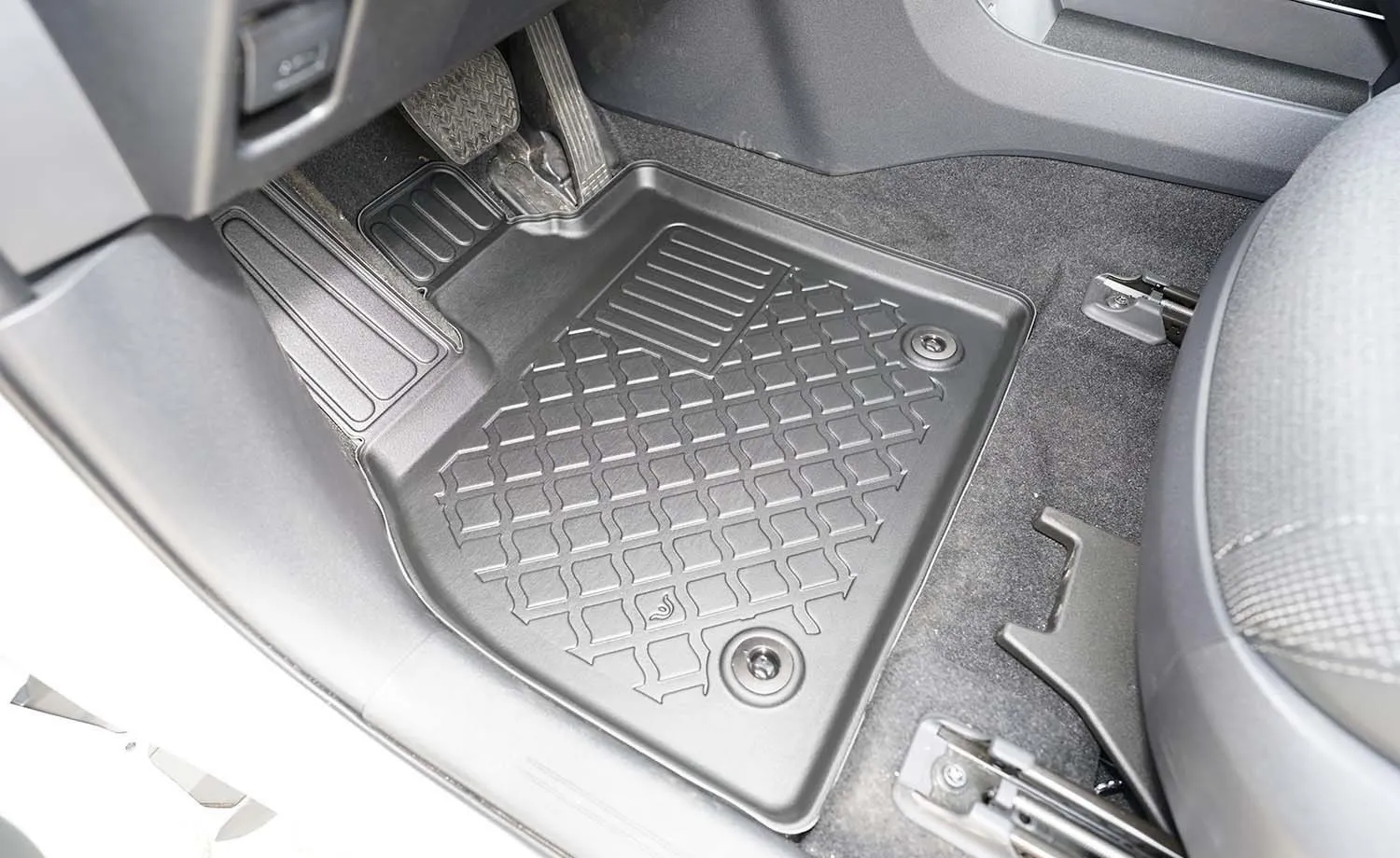 Gulvmatter foran Toyota bZ4X 2022 -> / Lexus RZ 450e 2023 -> │ Elektrisk