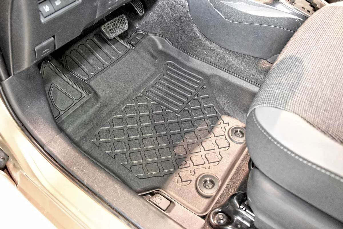 Gulvmatter foran Toyota Yaris III 2011 - 2020