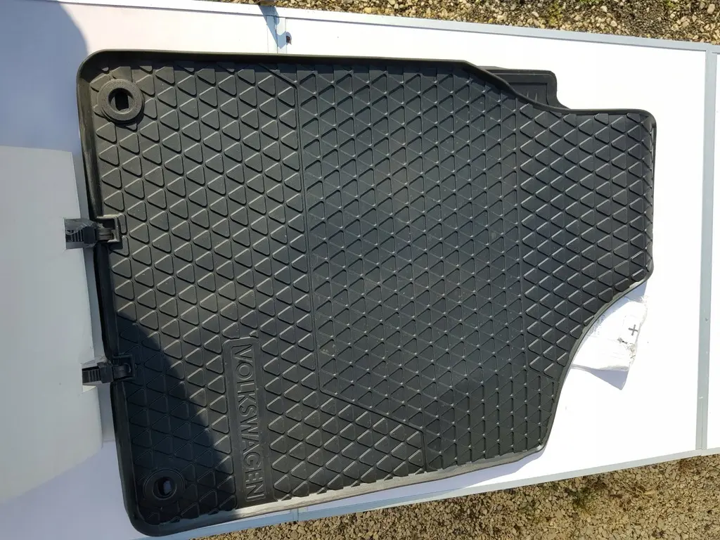 Gulvmatter foran VW Caddy III / IV 2003 - 2020 – bilde 2