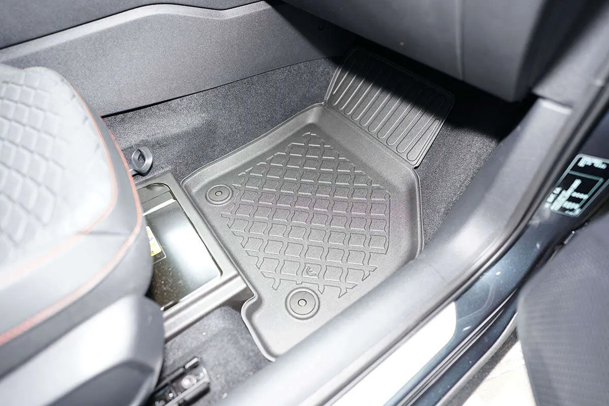 Gulvmatter foran VW Golf VIII Hybrid 2020 -> / Seat Leon IV Hybrid 2020 -> – bilde 2