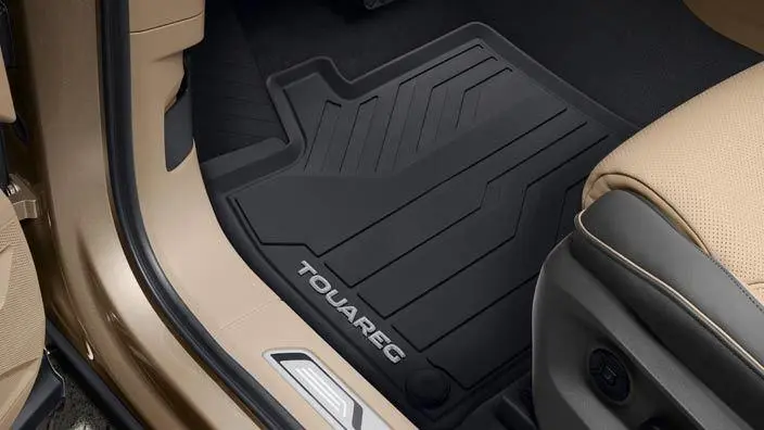 Gulvmatter foran VW Touareg CR 2018 ->