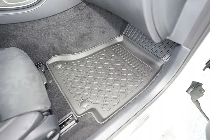 Gulvmatter Mercedes-Benz E (W213/S213) 2016 - 2023 – bilde 2