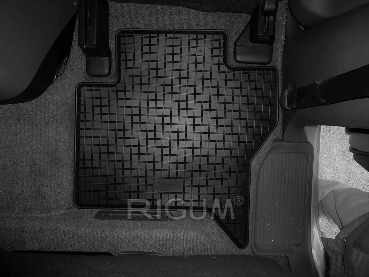 Gulvmatter Mitsubishi Pajero IV 2006 - 2021 – bilde 3