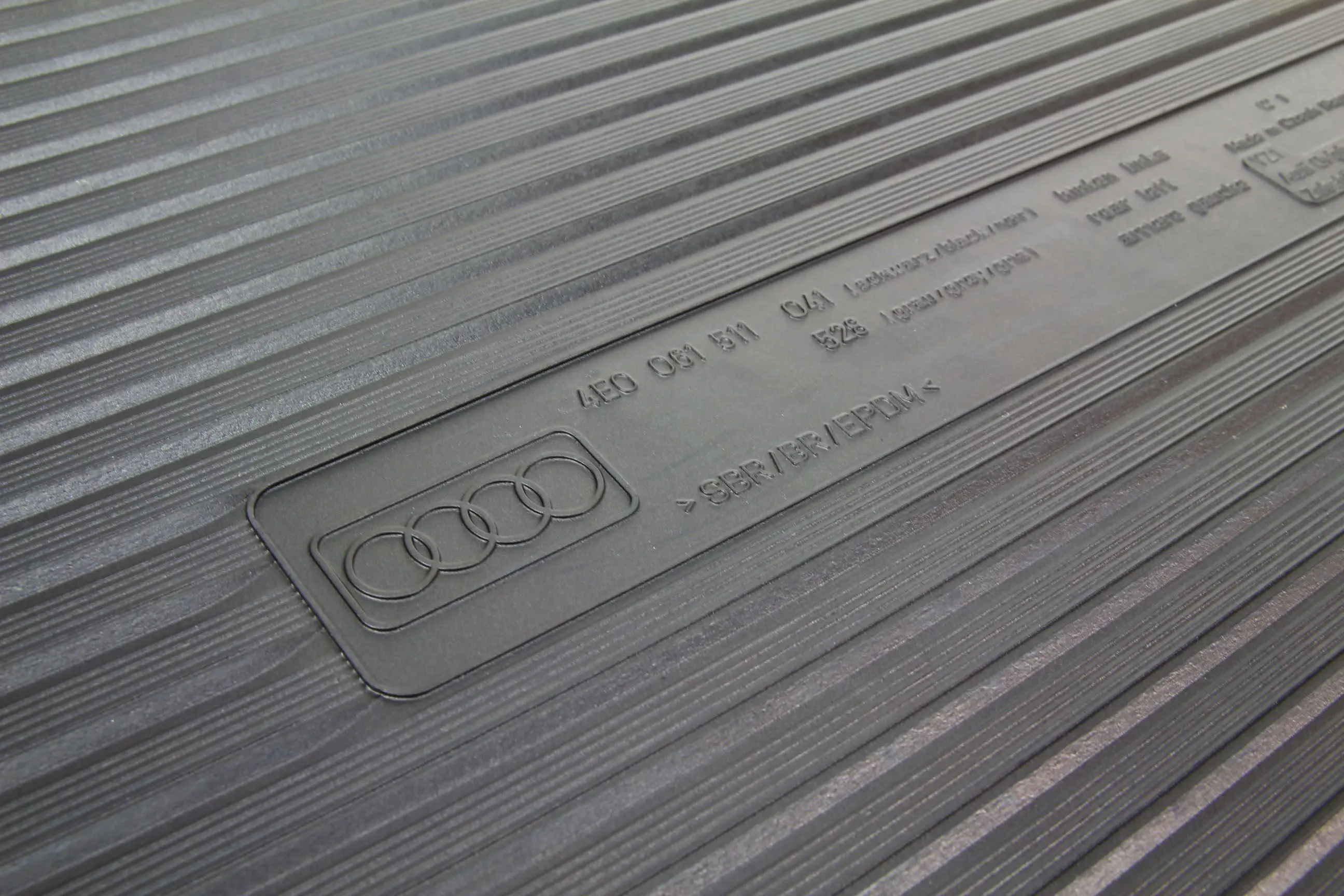 Gulvmatter OEM Audi A8 D3 2002 - 2009 – bilde 4
