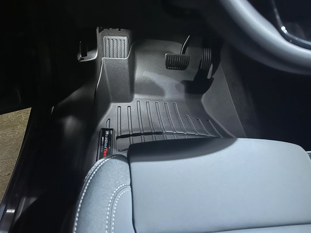 Gulvmatter Polestar 2 2020 -> │ FloorLiner High Performance Custom-Fit Floor Mats – bilde 2