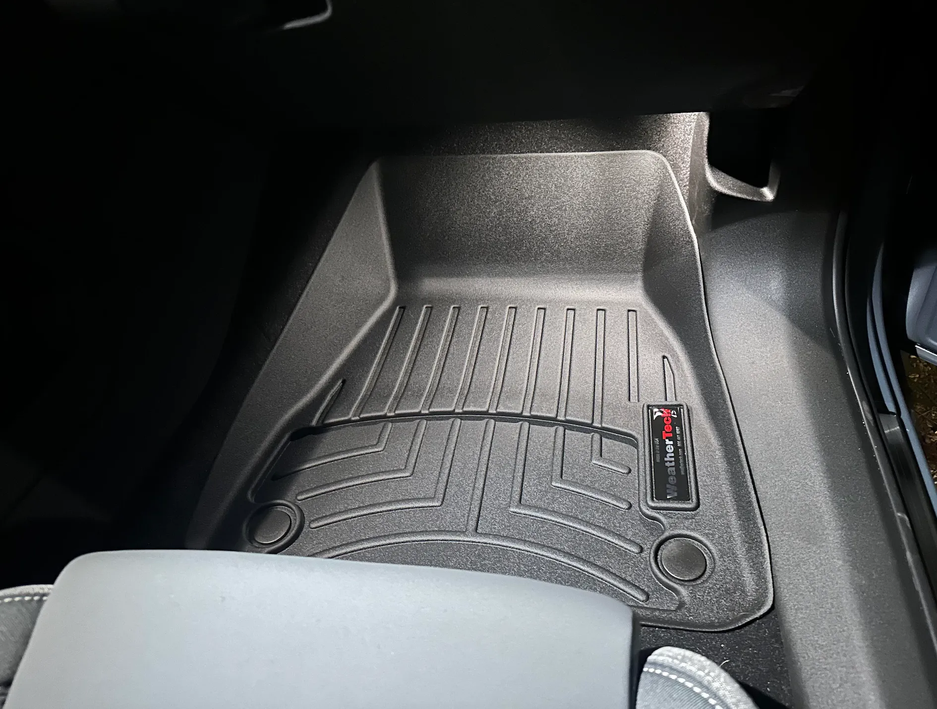 Gulvmatter Polestar 2 2020 -> │ FloorLiner High Performance Custom-Fit Floor Mats – bilde 3