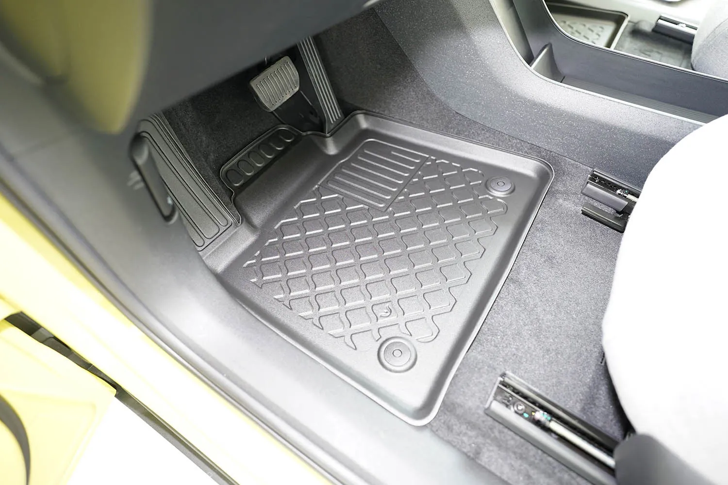 Gulvmatter Range Rover V (L460) 2021 -> │ Lang / 5 seter – bilde 2