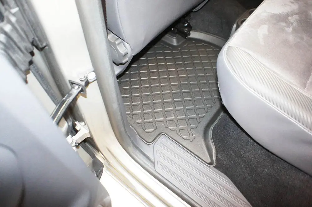 Gulvmatter VW Amarok I 2009 - 2020 │ Guardliner Allværsmatter – bilde 9