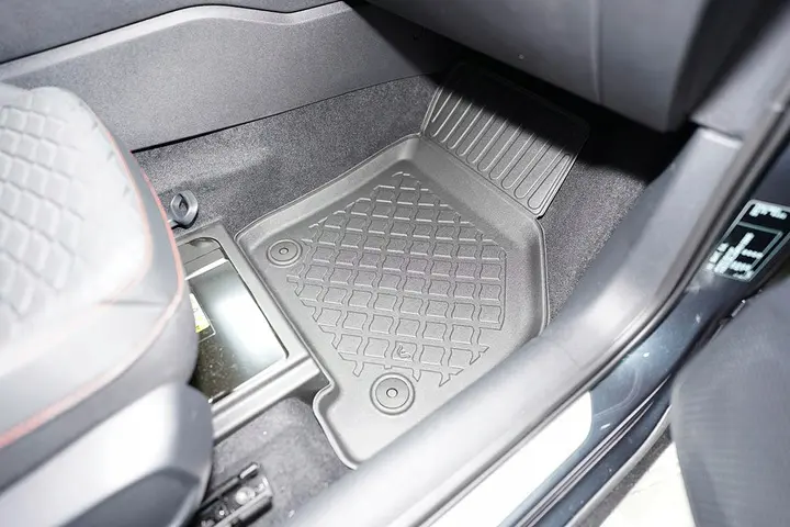 Gulvmatter VW Golf VIII hybrid 2020 -> – bilde 2