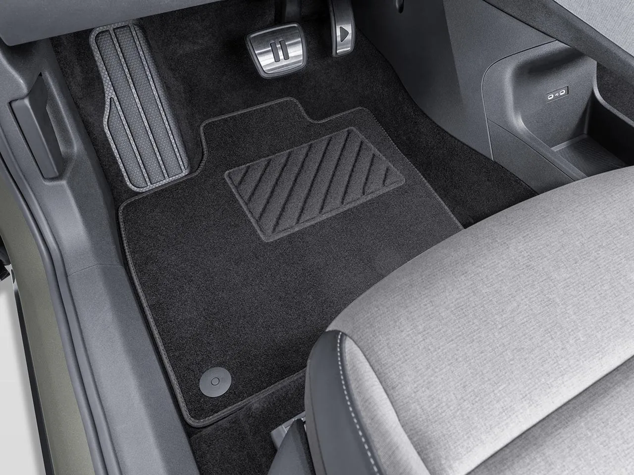 Gulvmatter VW ID.Polo 2026 -> │ Stoffmatter velur Plus - sett 4 stk. – bilde 2