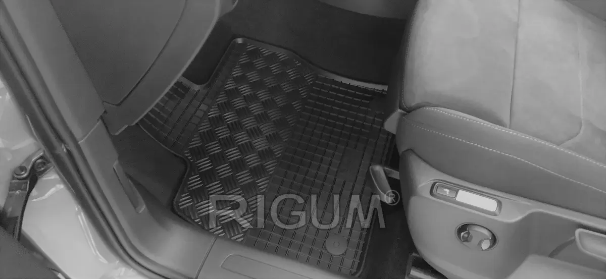 Gulvmatter VW Touran II 2015 -> – bilde 2