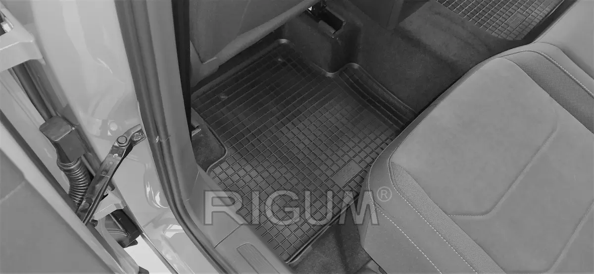 Gulvmatter VW Touran II 2015 -> – bilde 4