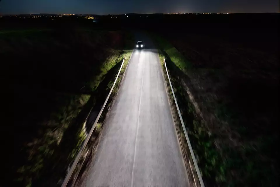 Halogenpære H4 Philips X-tremeVision Pro150 - sett 2 stk. – bilde 13