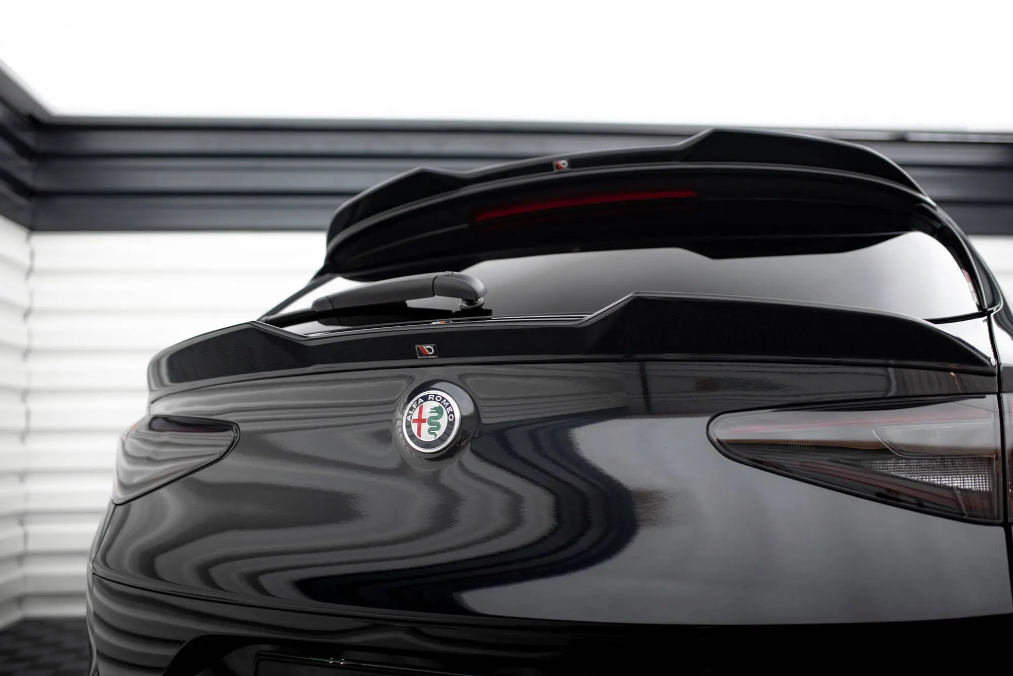 Hekkspoiler Alfa Romeo Stelvio Quadrifoglio 2016 - 2020 | 3D Glossy Black Edition
