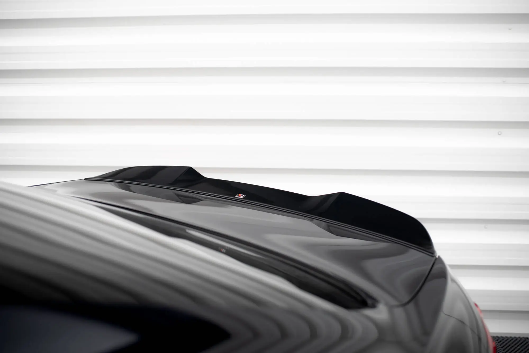 Hekkspoiler BMW 5 (F10) M-Pakke 2010 - 2017 | 3D Glossy Black Edition – bilde 4