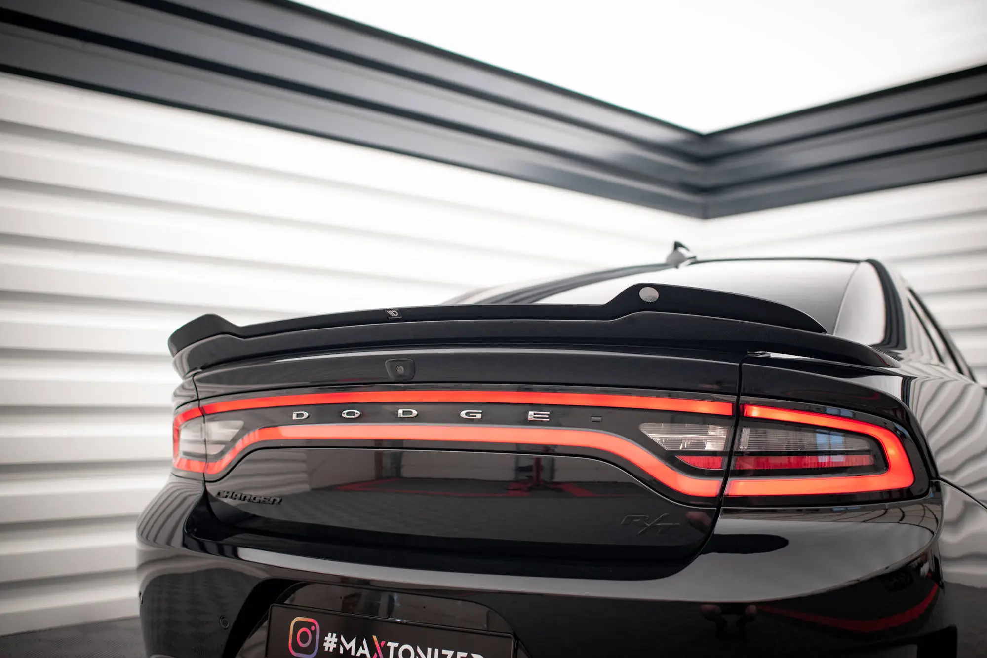 HEKKSPOILER Dodge Charger SRT 2014-> (facelift)