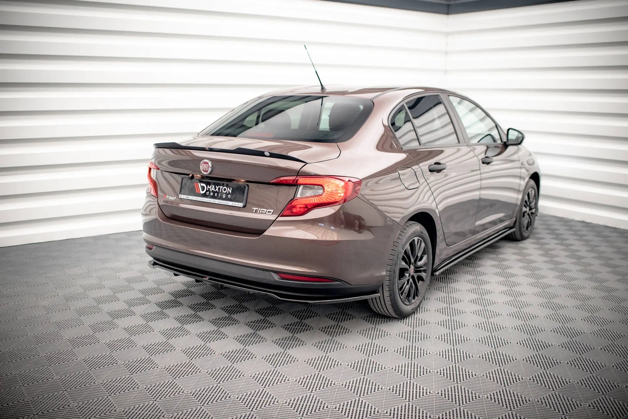 Hekkspoiler Fiat Tipo S Sedan Mk1 2015 - 2020 | Glossy Black Edition – bilde 3