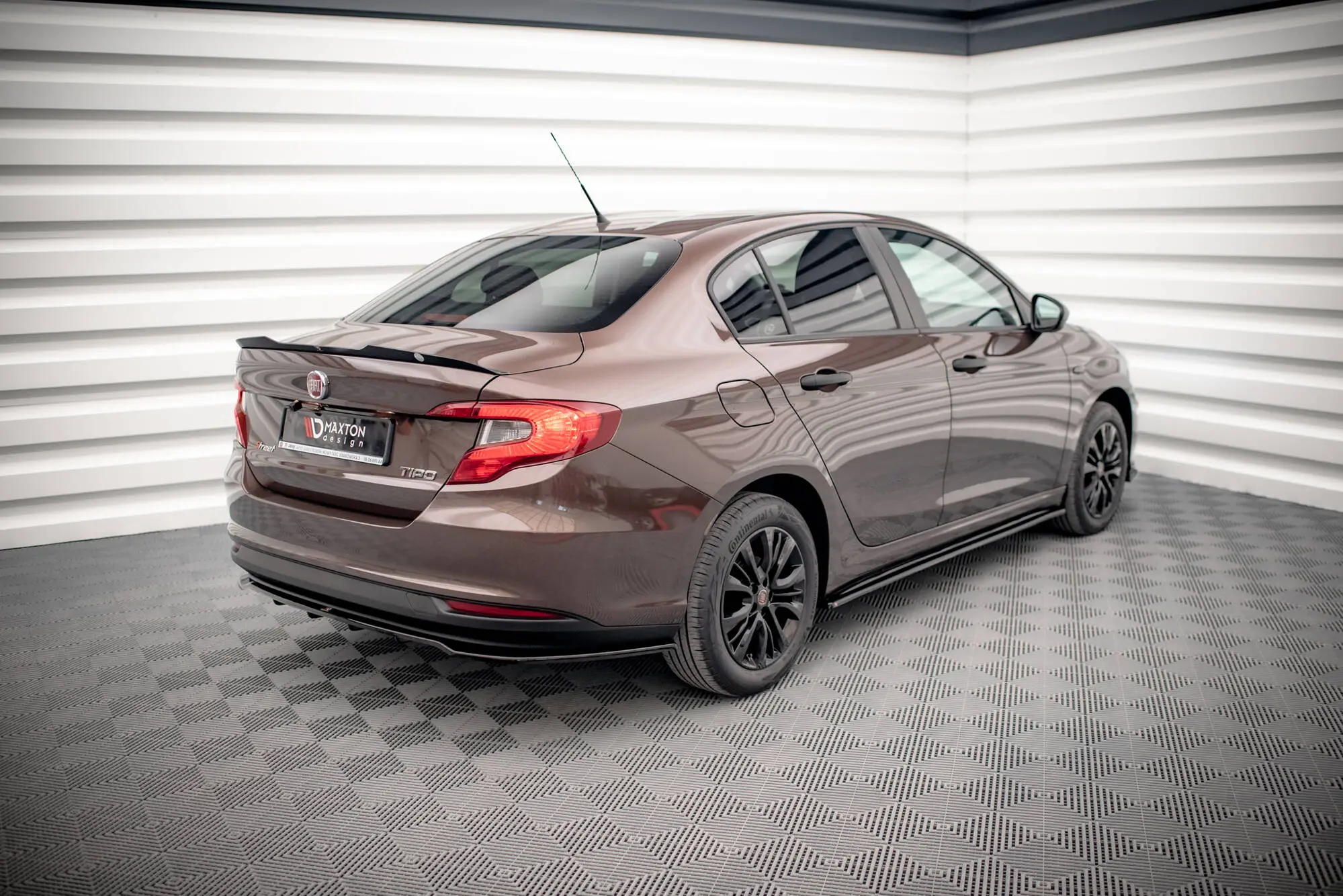 Hekkspoiler Fiat Tipo S Sedan Mk1 2015 - 2020 | Glossy Black Edition – bilde 7