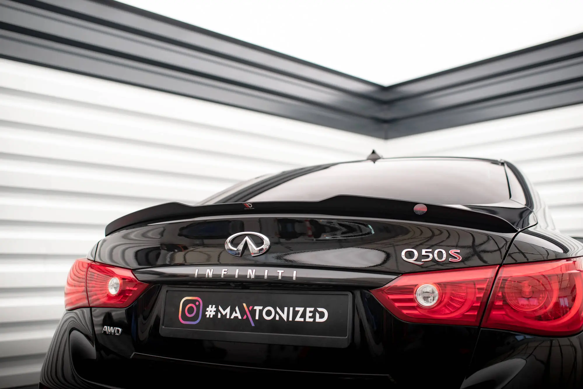 HEKKSPOILER Infiniti Q50 S 2013-2016