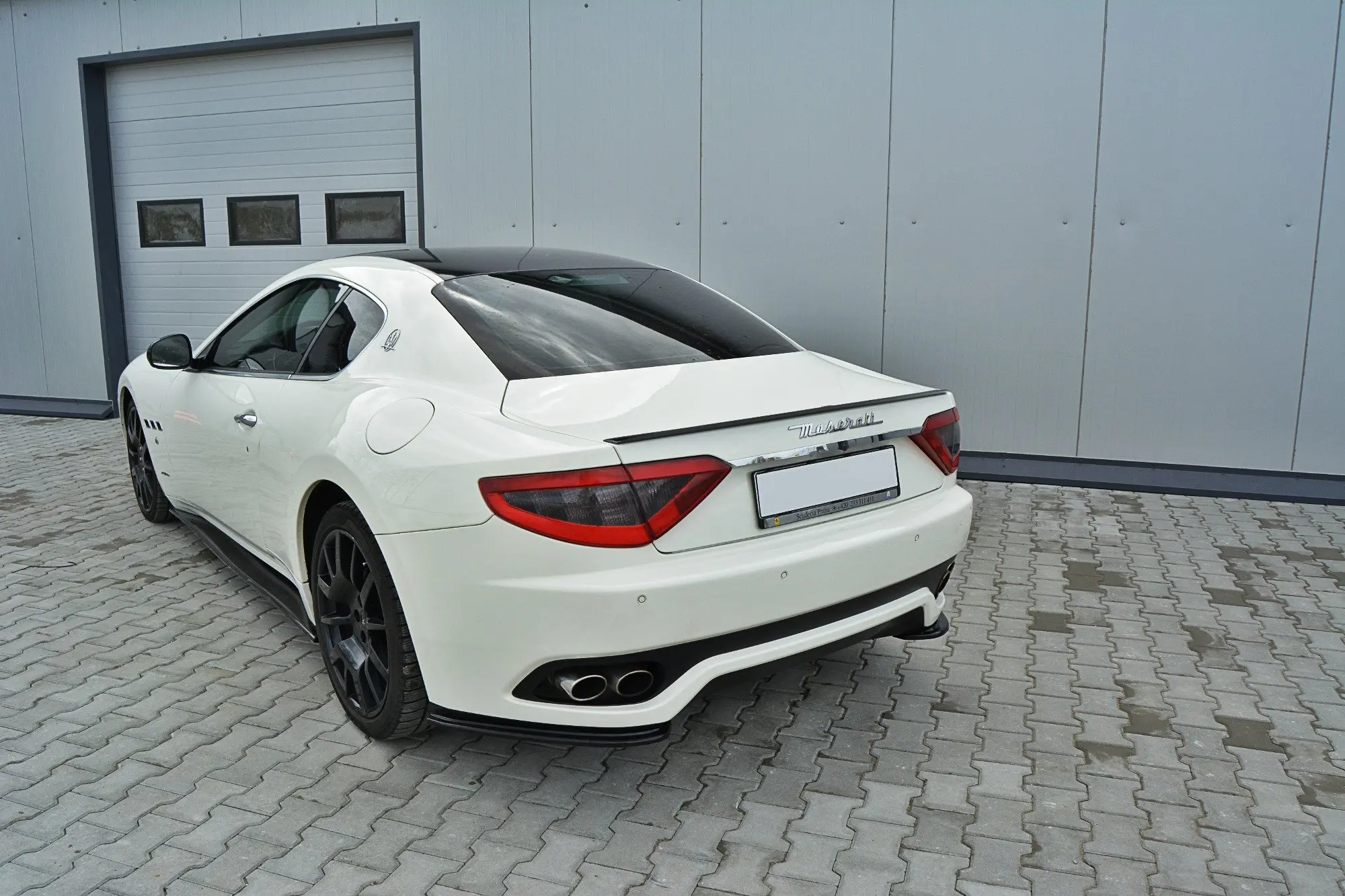 HEKKSPOILER MASERATI GranTurismo 2007-2018 | Glossy Black Edition – bilde 3