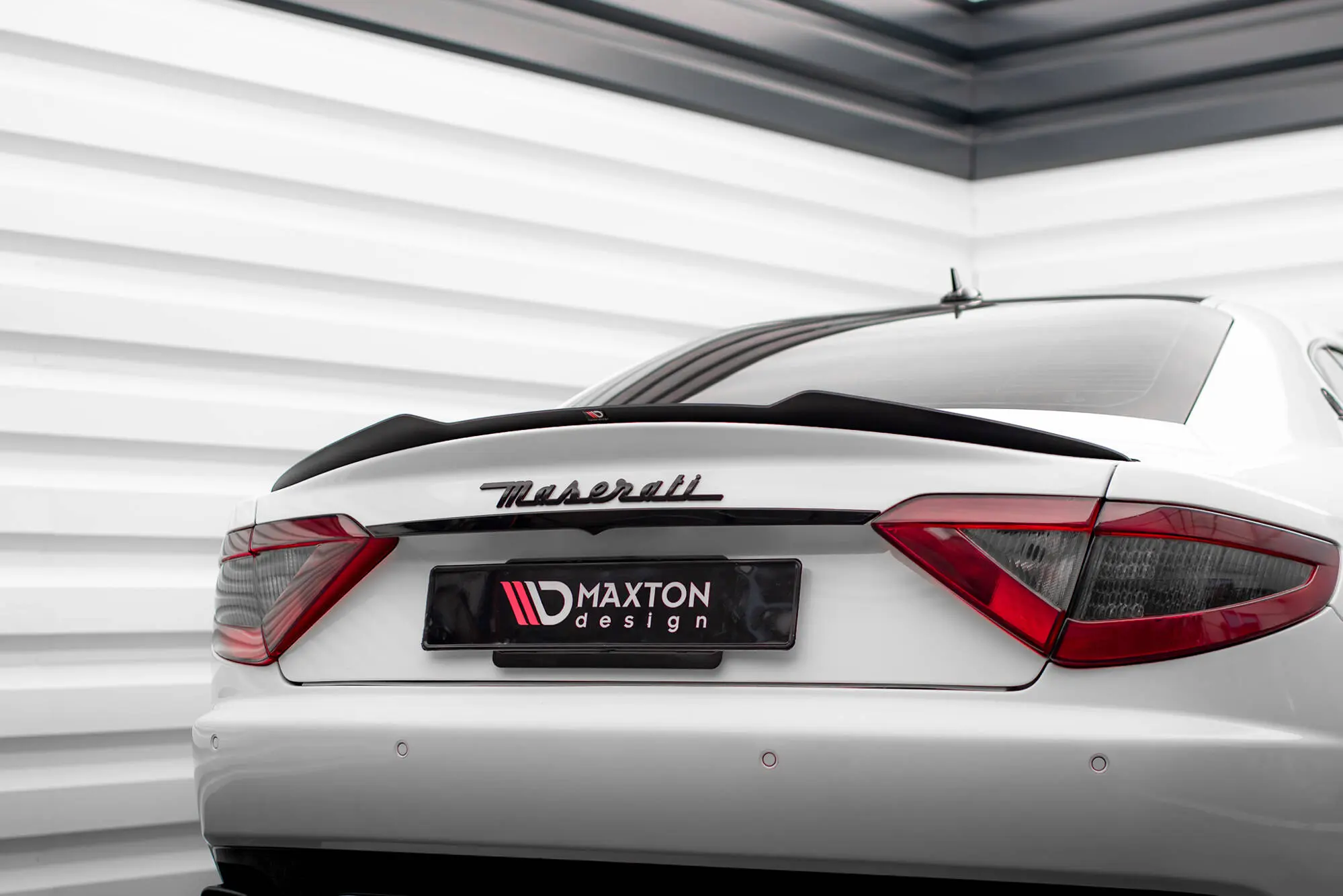 Hekkspoiler Maserati GranTurismo S 2008 - 2019 | Glossy Black Edition