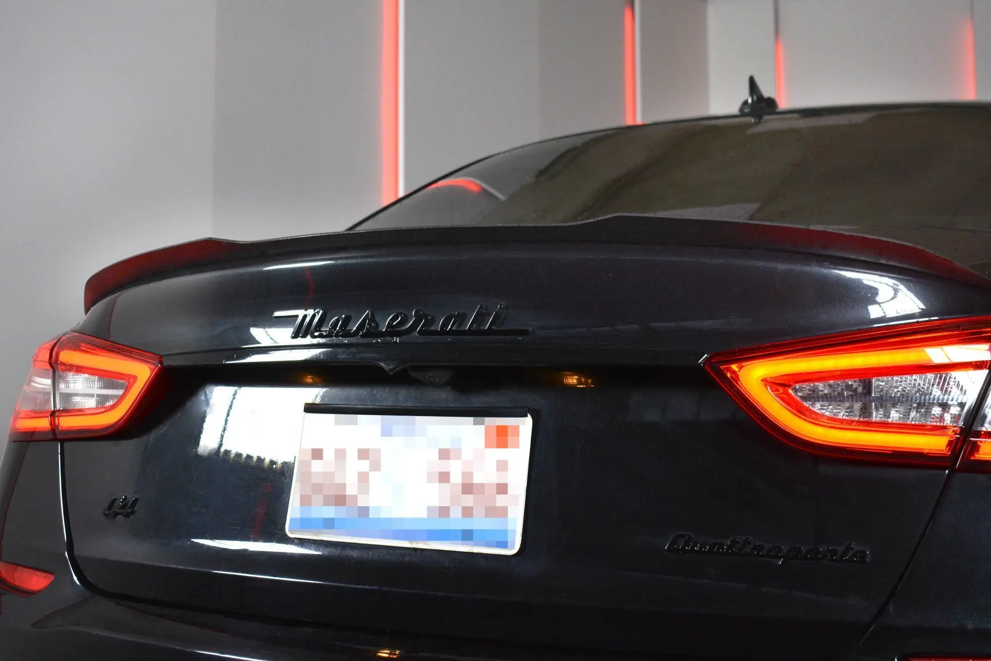 HEKKSPOILER MASERATI QUATTROPORTE MK6 2013-2016 Pre-FACELIFT