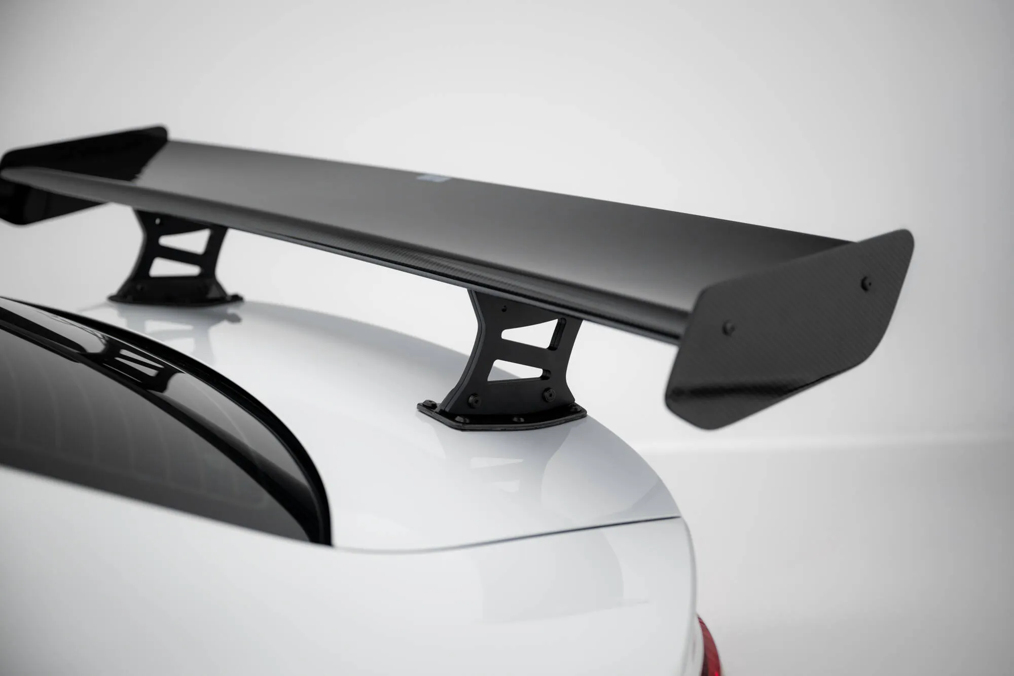 Hekkspoiler med indre bøyler Audi A3 (A3) 2016-2020 | Carbon Fiber Edition – bilde 4