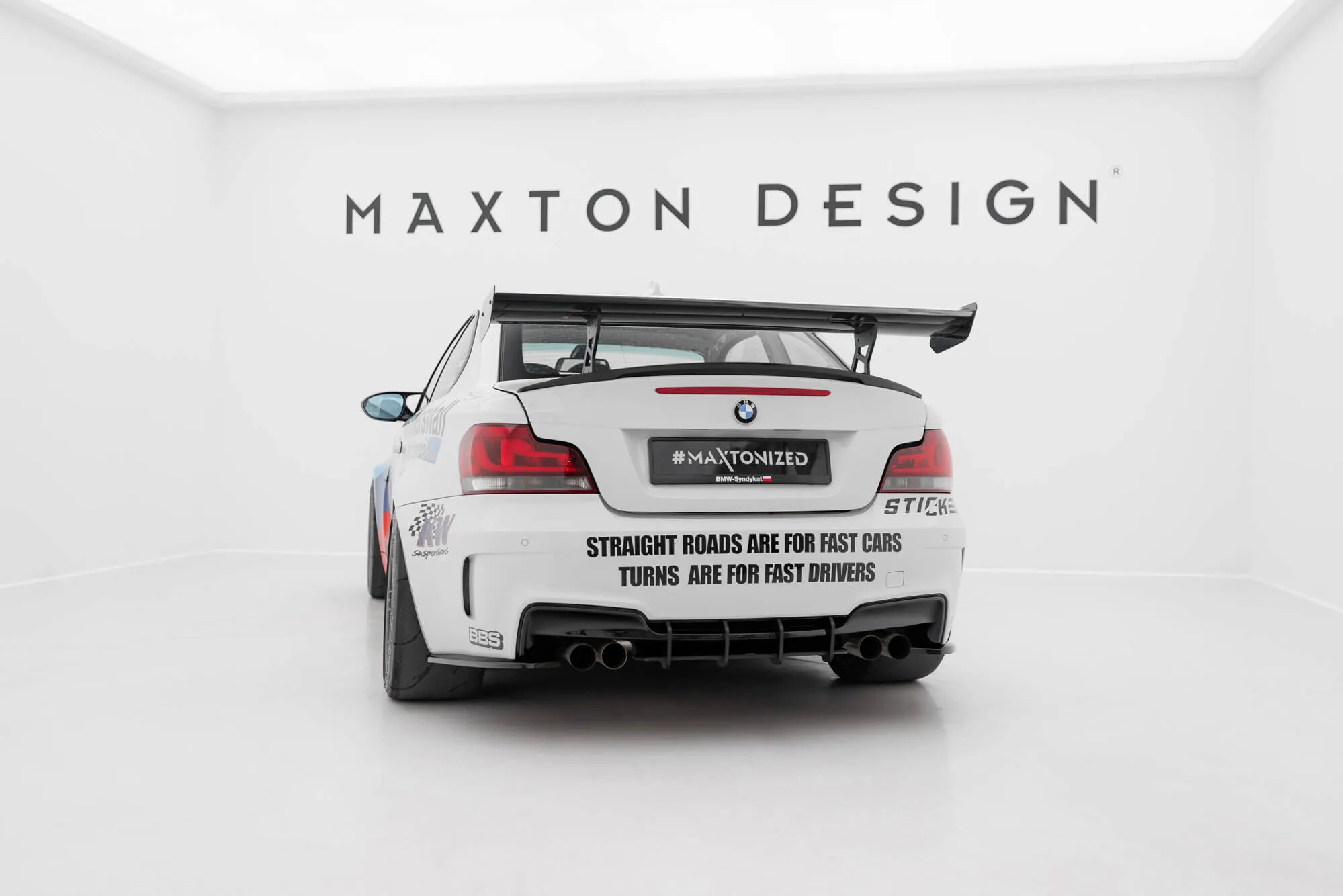 Hekkspoiler med indre bøyler BMW 1 (E81) 2007 - 2012 | Carbon Fiber Edition V2 – bilde 3