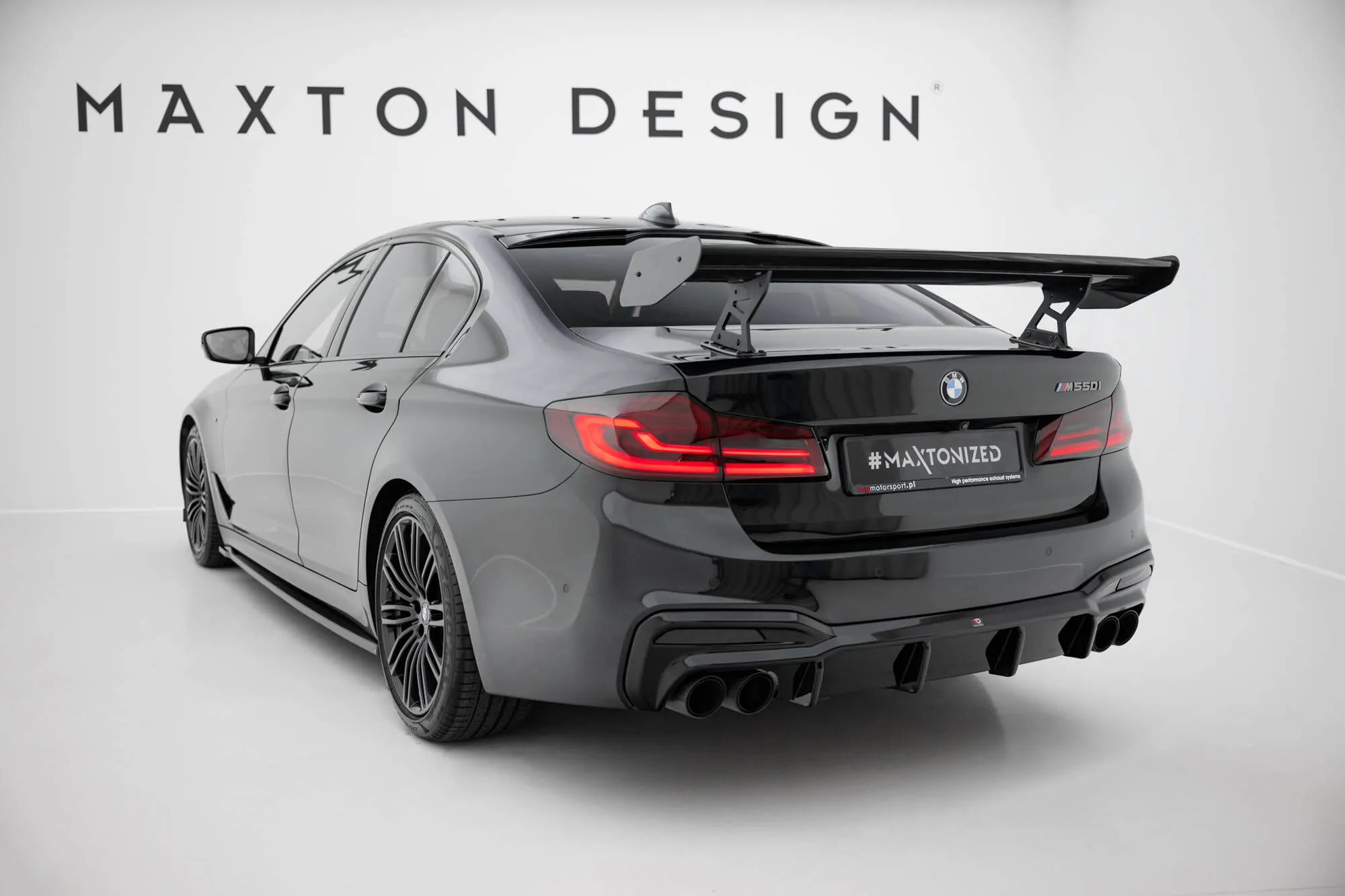 Hekkspoiler med indre bøyler BMW 5 / M5 (G30/F90) 2017 - 2024 | Carbon Fiber Edition