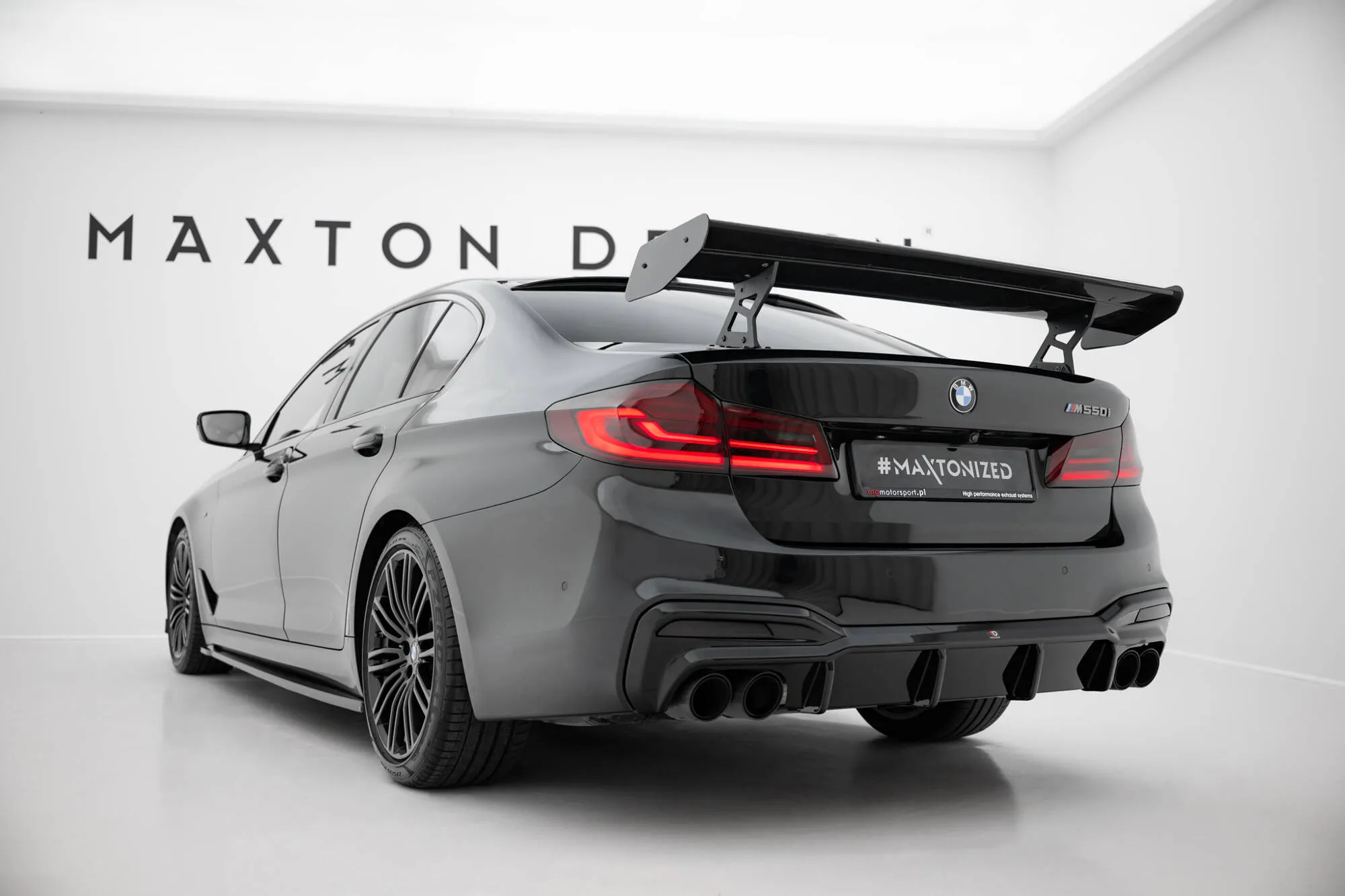 Hekkspoiler med indre bøyler BMW 5 / M5 (G30/F90) 2017 - 2024 | Carbon Fiber Edition – bilde 2