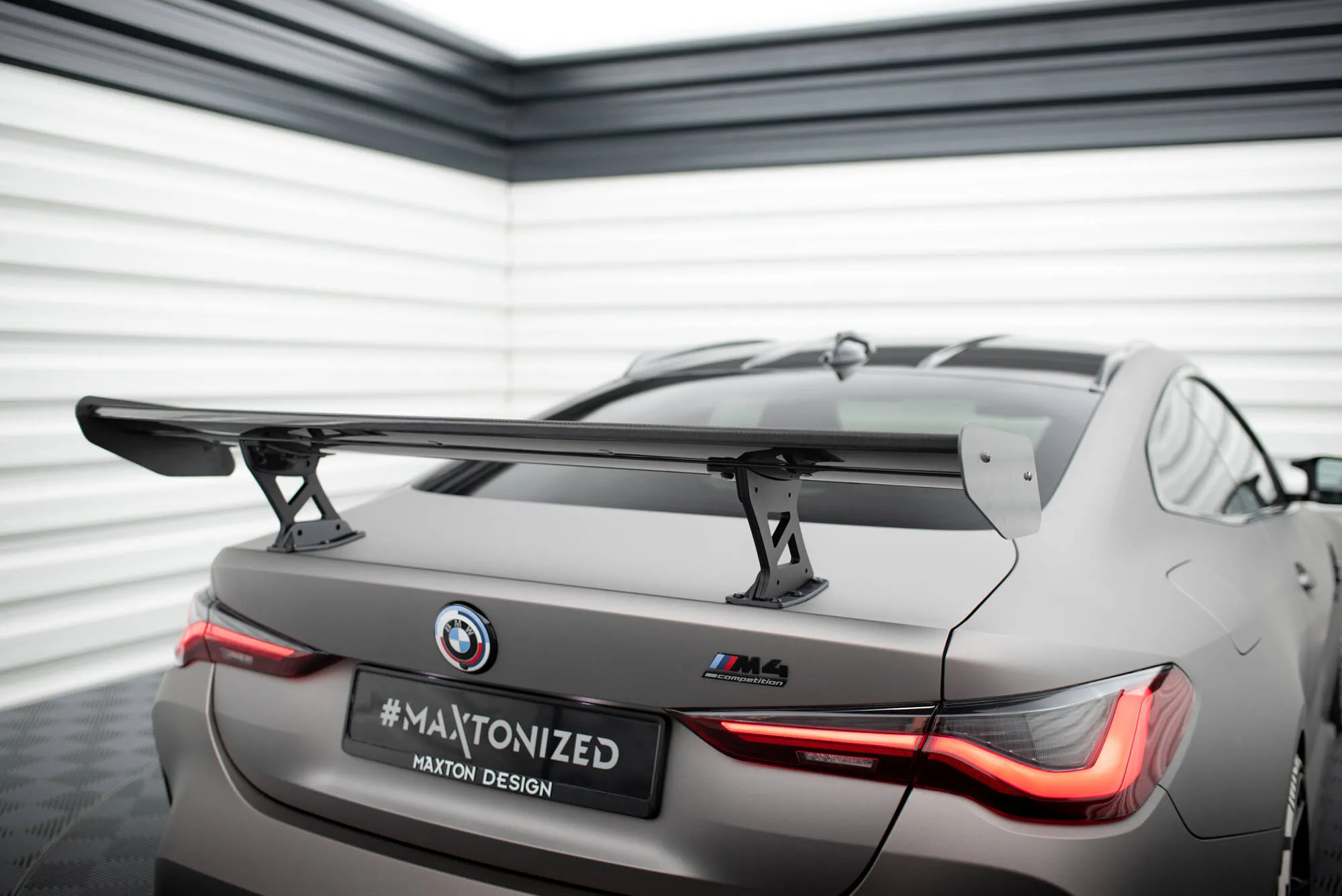 Hekkspoiler med indre bøyler BMW M4 (G82) 2021-2026 | Carbon Fiber Edition – bilde 4