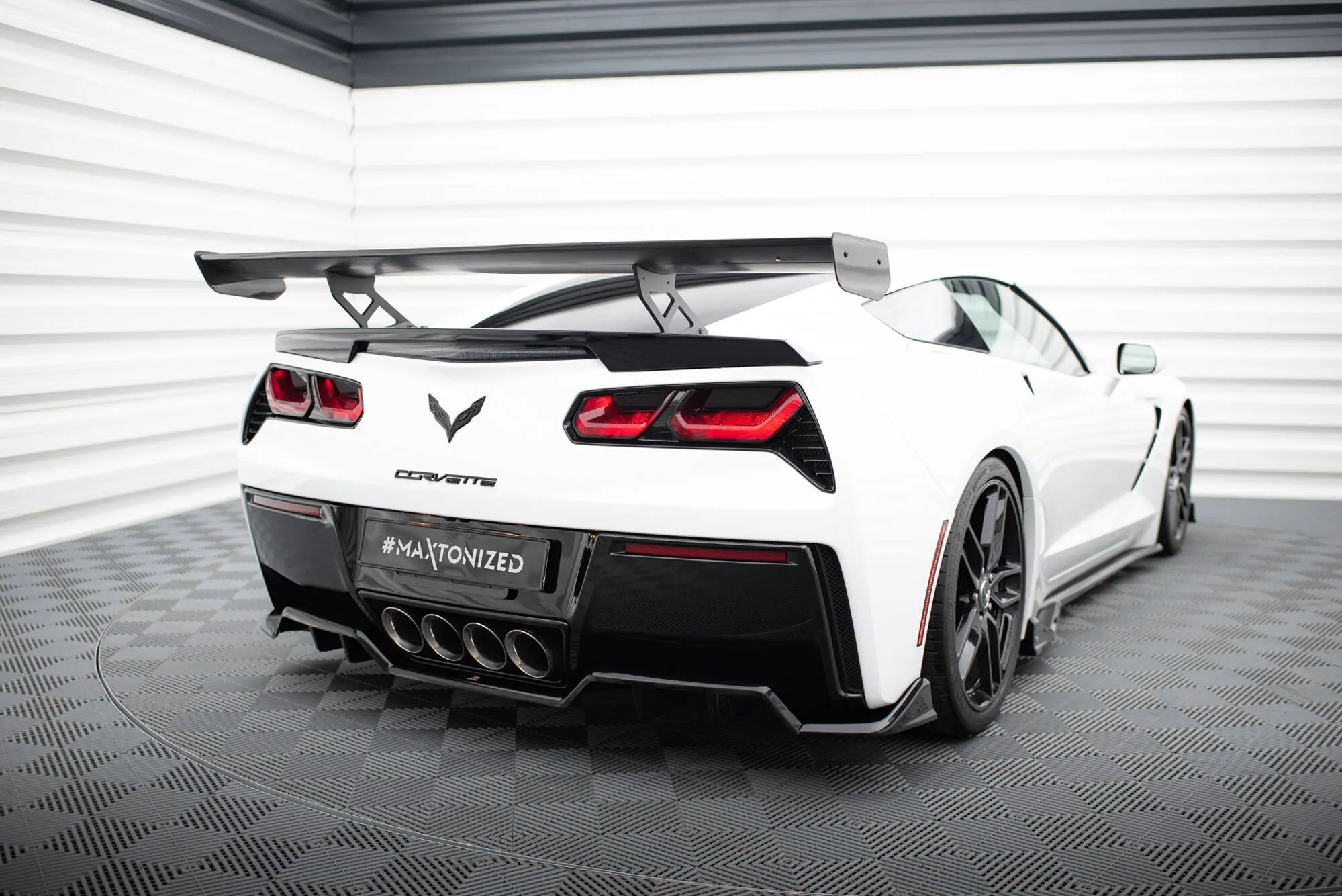Hekkspoiler med indre bøyler Chevrolet Corvette (C7) 2013-2019 | Carbon Fiber Edition – bilde 2
