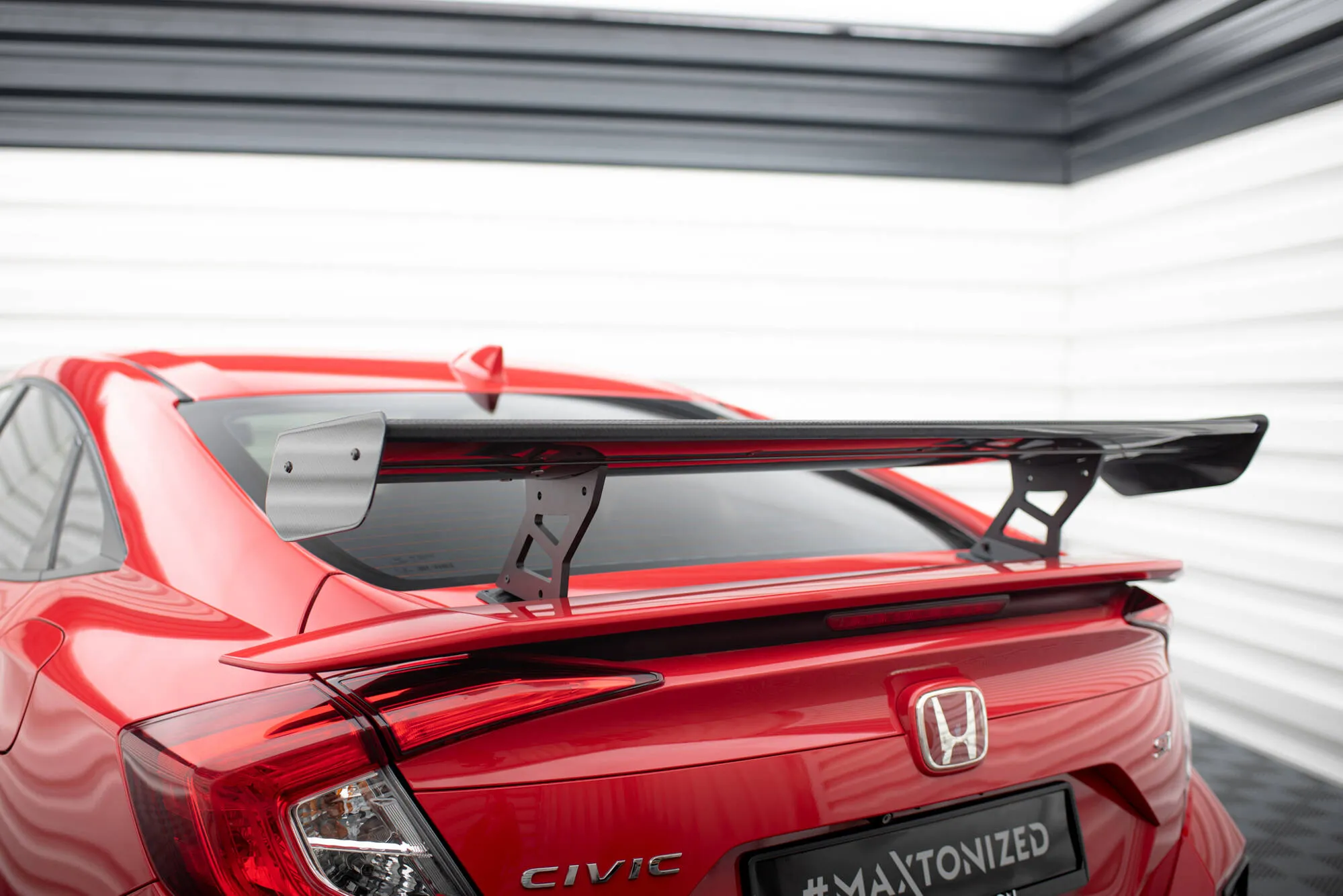 Hekkspoiler med indre bøyler Honda Civic (Mk10) 2016-2023 | Carbon Fiber Edition