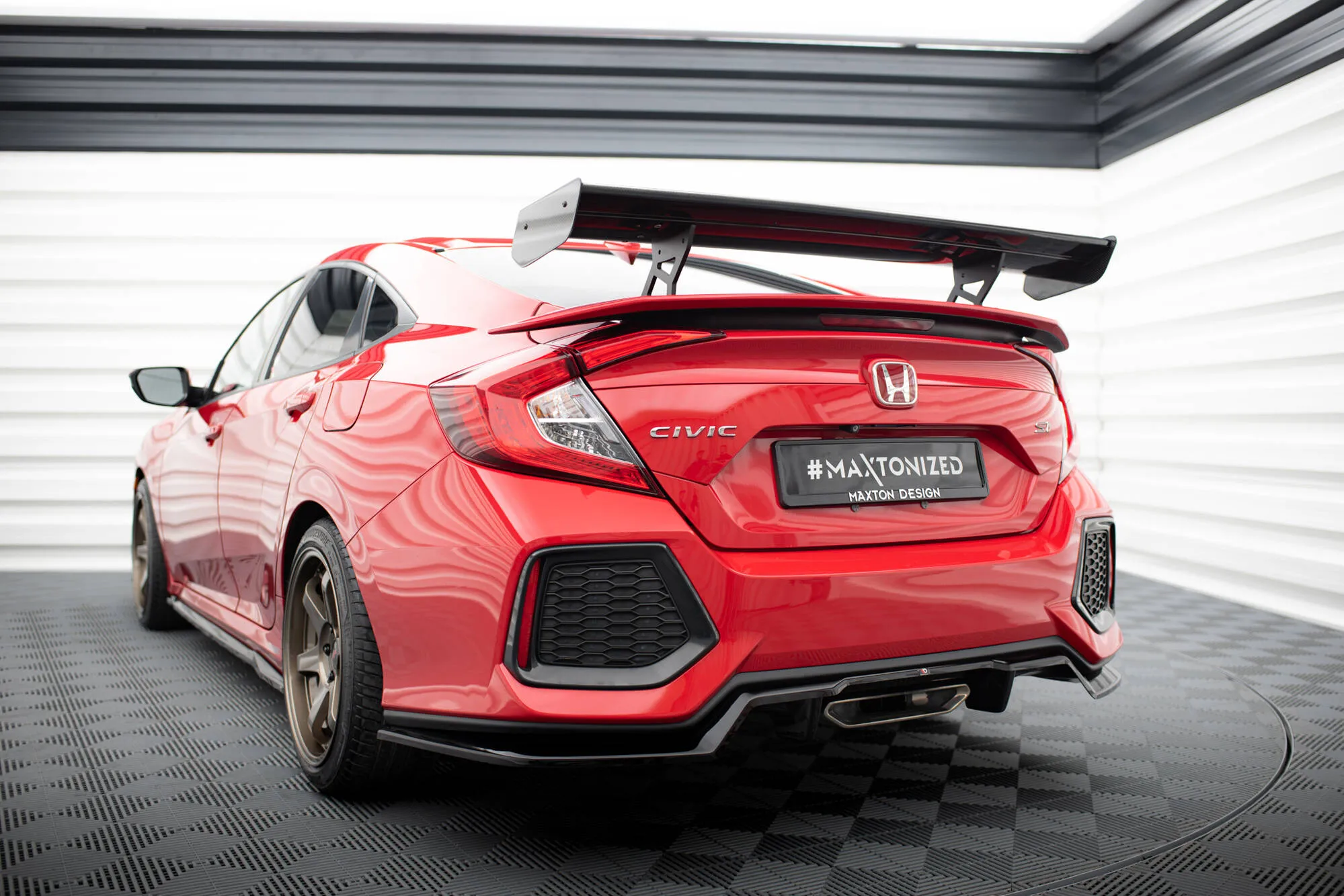 Hekkspoiler med indre bøyler Honda Civic (Mk10) 2016-2023 | Carbon Fiber Edition – bilde 2