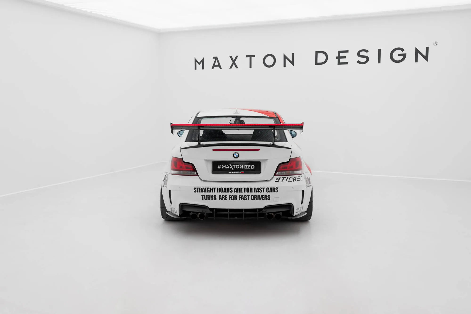 Hekkspoiler med indre bøyler med LED BMW 1 (E81) 2007 - 2012| Carbon Fiber Edition V1 – bilde 5